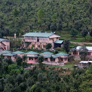 Parwati Resort